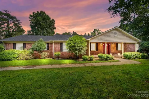 760 Timberlane Trl, Salisbury, NC 28147