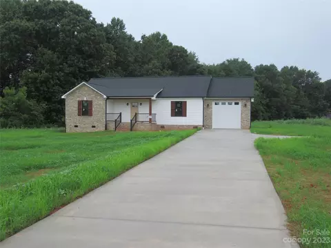 271 N Brook Iii School Rd, Vale, NC 28168