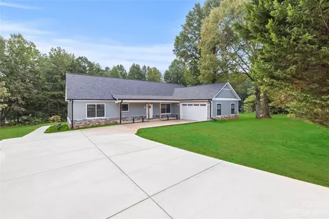 891 S Ingleside Farm Rd, Iron Station, NC 28080