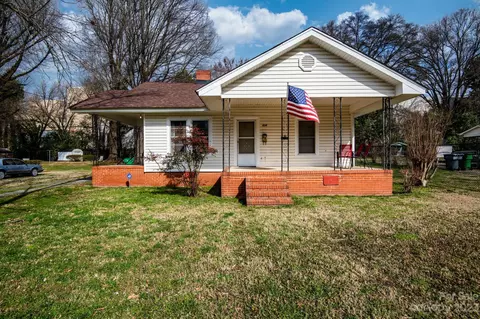 804 Wabash Ave, Charlotte, NC 28208