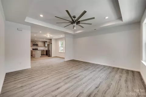 411 Laurel Ct, Lancaster, SC 29720 photo 3