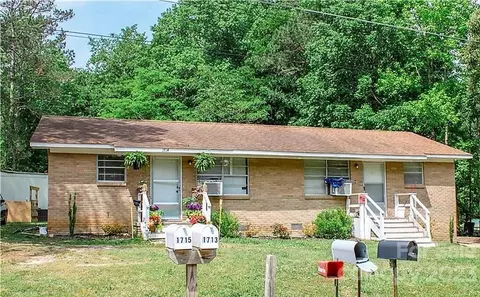 Old Lynwood Circle, Lancaster, SC 29720