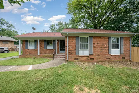 4509 Westridge Dr, Charlotte, NC 28208