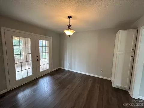 276 Marsh Rd, Hiddenite, NC 28636 photo 12