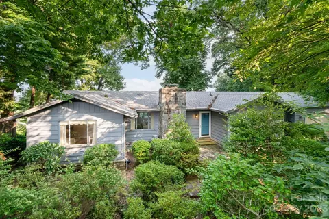 1715 Hogback Mountain Rd, Tryon, NC 28782