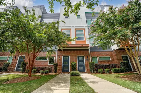 2720 Youngblood St, Charlotte, NC 28203