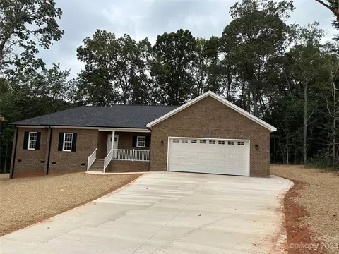 3394 Sweet Gum Dr, Lincolnton, NC 28092
