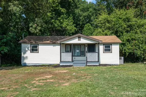 1334 Waldon Rd, Charlotte, NC 28214
