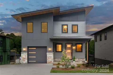 305 Iron Ridge Loop, Asheville, NC 28806