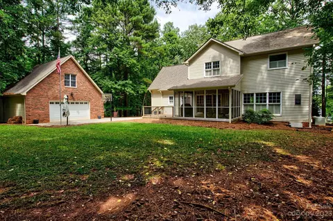 315 Beaten Path Rd, Mooresville, NC 28117