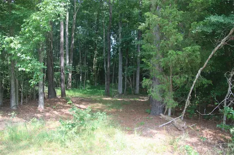 Quail Hollow Circle, Chester, SC 29706