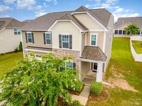1091 Crawford Dr, Lancaster, SC 29720