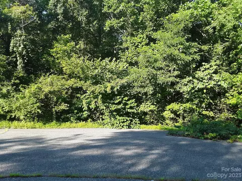 Raintree Lane, Morganton, NC 28655