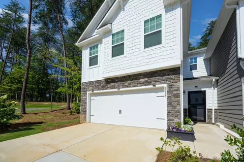 1115 Streamside 30 Ln #30, York, SC 29745