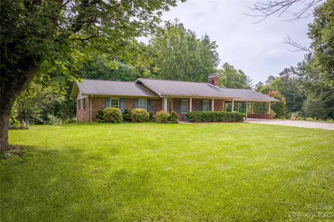 3740 Pax Hill Rd, Morganton, NC 28655