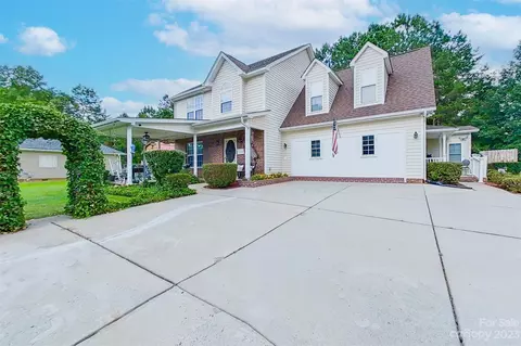 4407 Sugar Cane Ct, Waxhaw, NC 28173