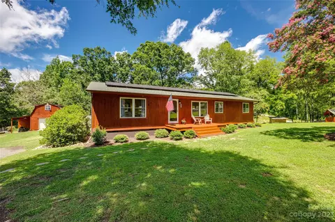 3880 Press Wallace Dr, York, SC 29745