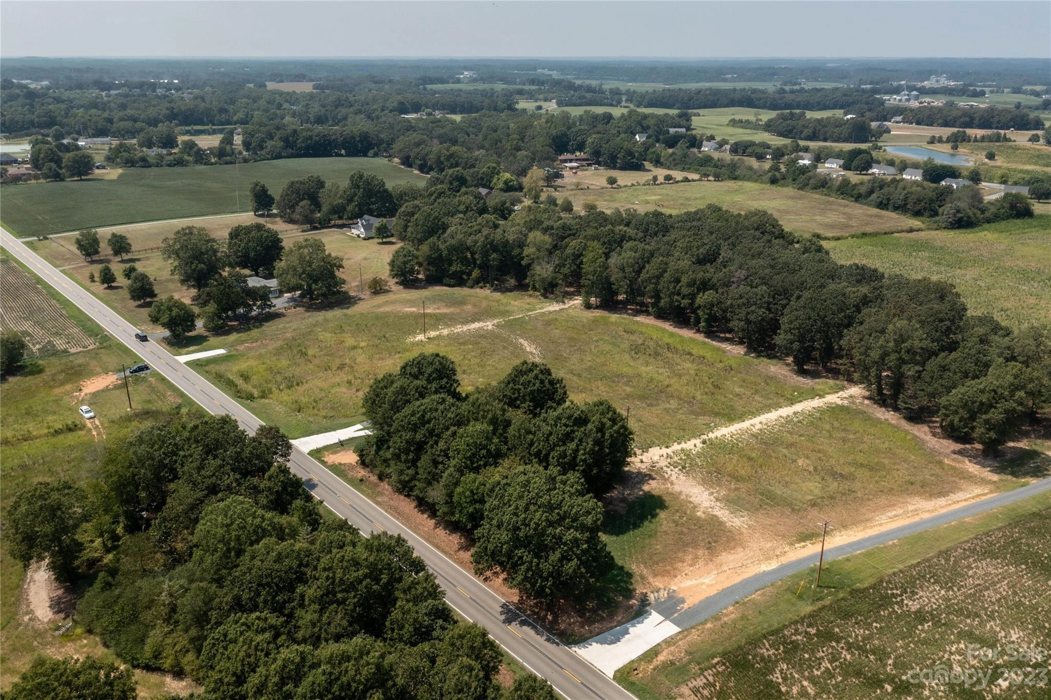 5955 Hwy 218 E 1 2 Hwy E Unit 1 2  
