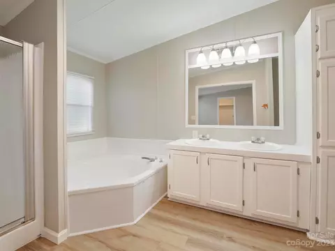 3537 Toth Ln, Crouse, NC 28033 photo 7