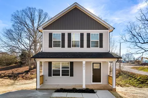 802 Union St, Maiden, NC 28650