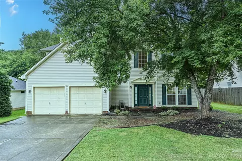 1327 Land Grant Rd, Charlotte, NC 28217