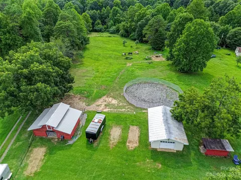 4093 Herman Sipe Rd, Conover, NC 28613 photo 6