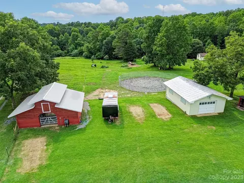 4093 Herman Sipe Rd, Conover, NC 28613 photo 3