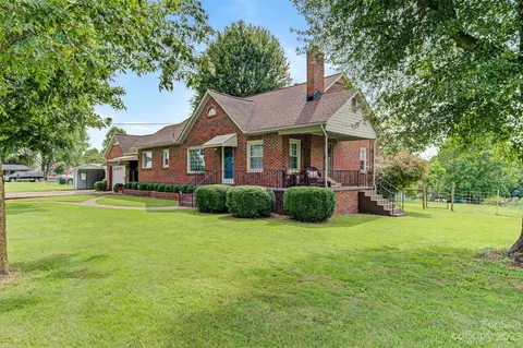 4093 Herman Sipe Rd, Conover, NC 28613 photo 7
