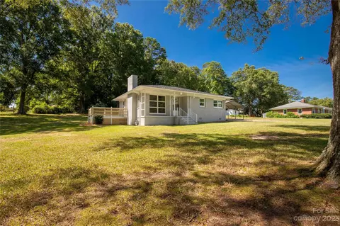 195 Tram Rd, Lancaster, SC 29720 photo 2