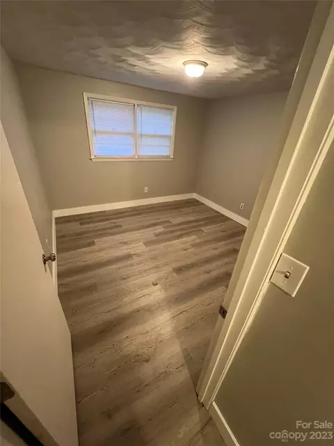 3770 County Home Rd, Conover, NC 28613 photo 5