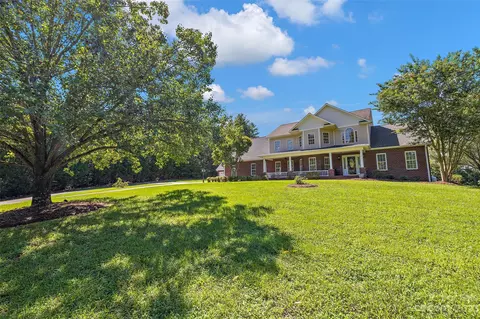 1545 Lee Pearson Rd, Granite Falls, NC 28630