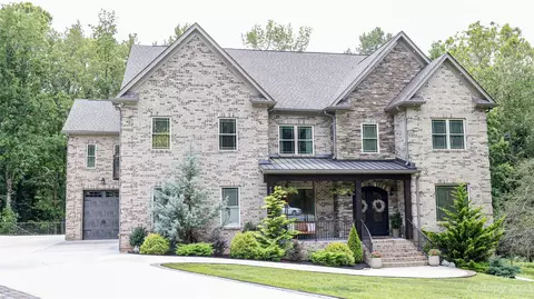 9300 Prospector Ln, Mint Hill, NC 28227