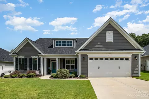 210 Wescot Dr, Concord, NC 28027