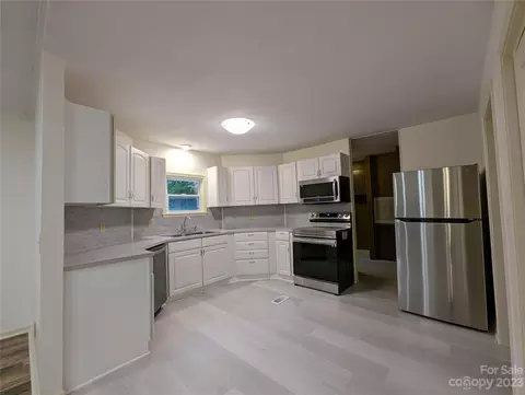 7597 Lowesville Meadows Rd, Stanley, NC 28164 photo 3