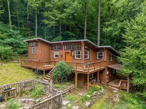 415 Jesse Owenby Rd, Gerton, NC 28735