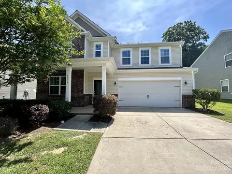 5936 Stirlingshire Ct, Charlotte, NC 28273