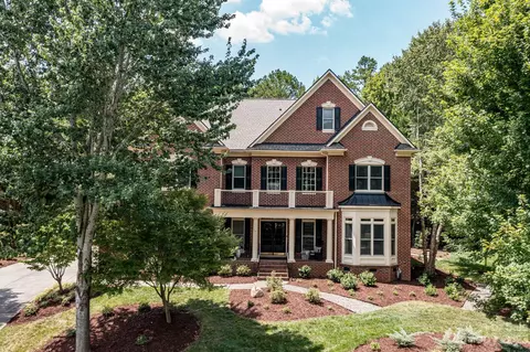 8012 Stonehaven Dr, Marvin, NC 28173