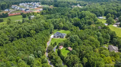 12431 Mccord Rd, Huntersville, NC 28078