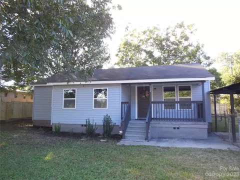 212 Claremont 128 St #128, Clover, SC 29710