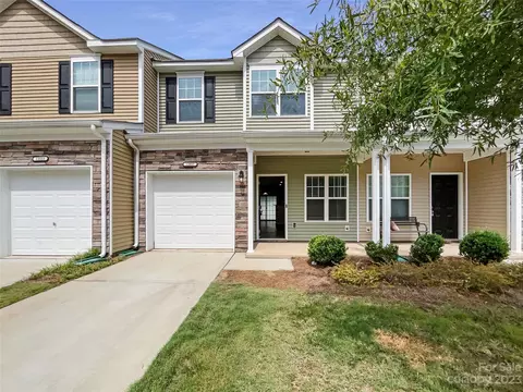 13557 Browhill Ln, Charlotte, NC 28278