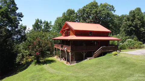2920 Cowboy Bob Dr, Valdese, NC 28690