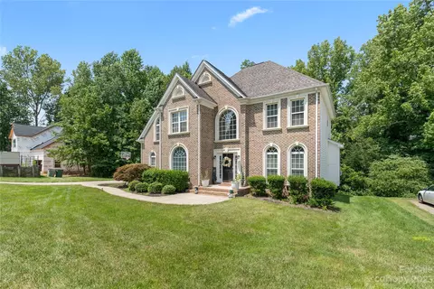 1084 Plantation Trl, Gastonia, NC 28056