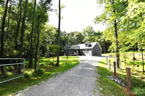 8541 Bondale Dr, Concord, NC 28025