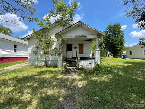 120 S Cecil St, Lexington, NC 27292
