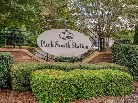 2513 Royal York Ave, Charlotte, NC 28210