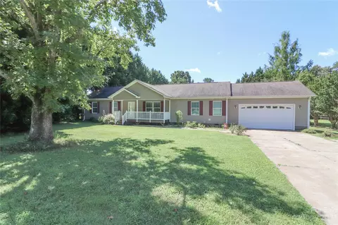 105 Wildflower Ln, Statesville, NC 28625