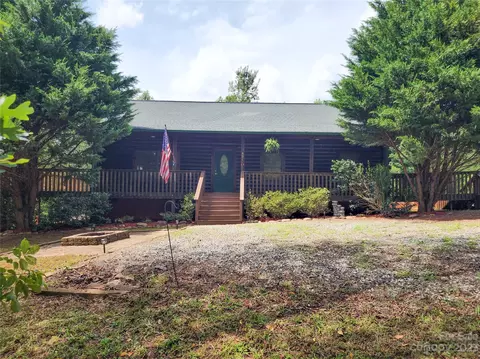 431 Cross Creek Dr, Rutherfordton, NC 28139