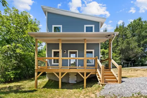 26 Hopedale Cir, Asheville, NC 28806