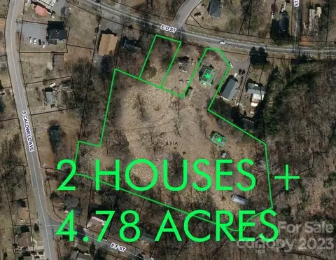 709 E D St, Newton, NC 28658