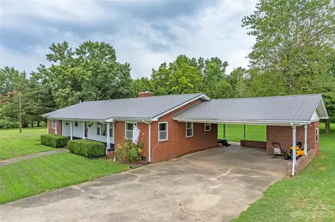 1028 Steel Bridge Rd, Mooresboro, NC 28114